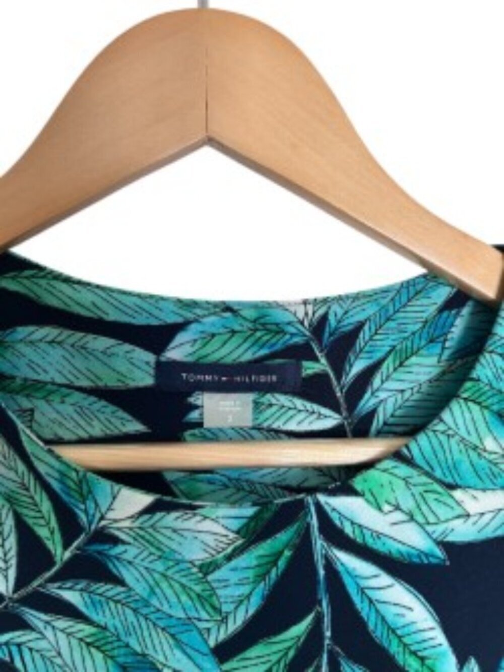 Tommy Hilfiger Tropical Print Sleeveless Dress 2 - Picture 2 of 4